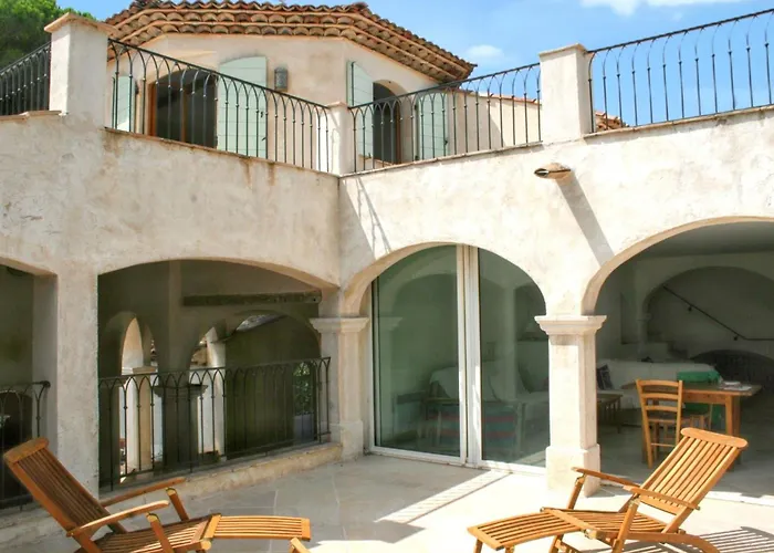 Maison élégante à Avec Vue Sur La Sainte-Maxime