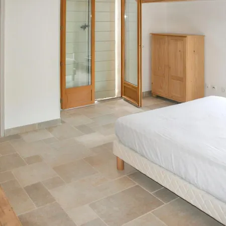 Maison Elegante A Avec Vue Sur La *