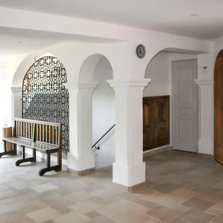 Holiday home Maison Elegante A Avec Vue Sur La Sainte-Maxime