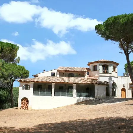 Maison Elegante A Avec Vue Sur La