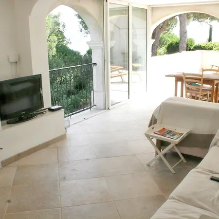 Holiday home Maison Elegante A Avec Vue Sur La Sainte-Maxime