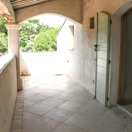 Maison Elegante A Avec Vue Sur La Holiday home