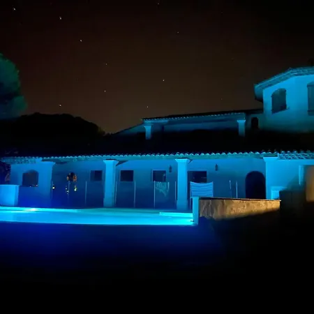 Maison Elegante A Avec Vue Sur La
