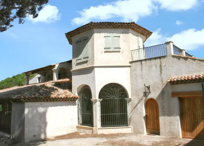 Maison Elegante A Avec Vue Sur La * 圣马克西姆